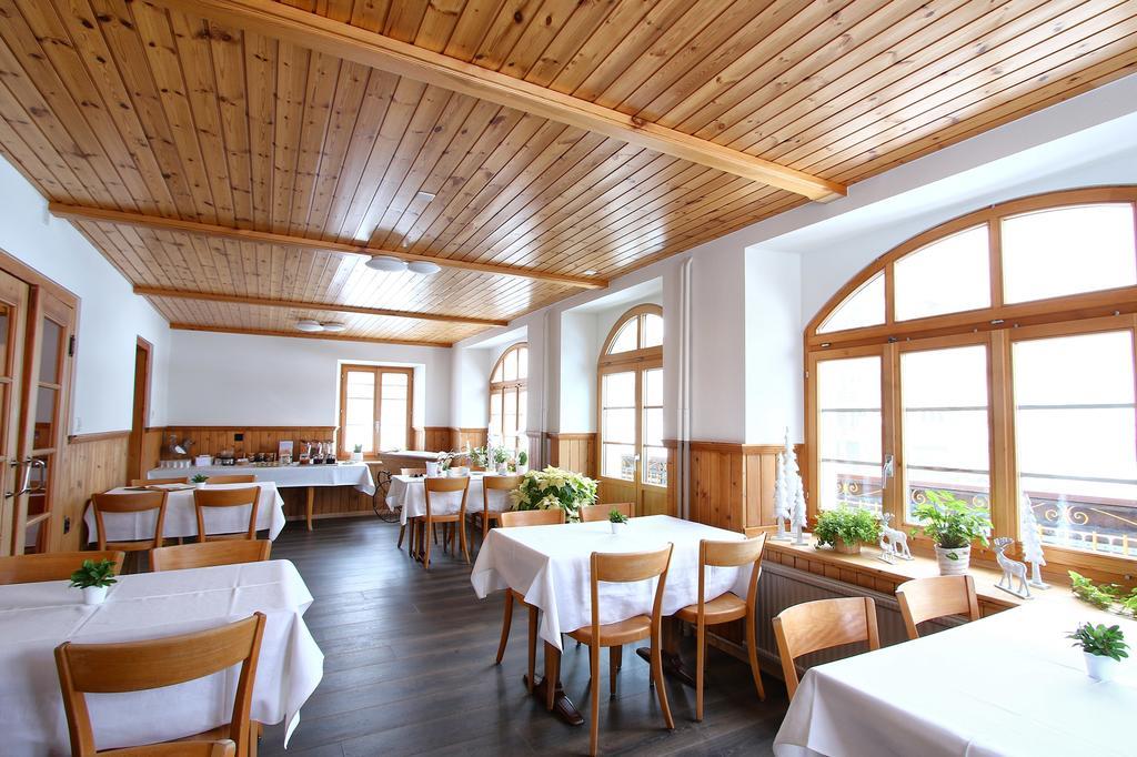 Hotel Breithorn Blatten  Extérieur photo